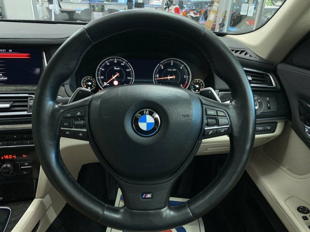 BMW 7 Series Se Black #9
