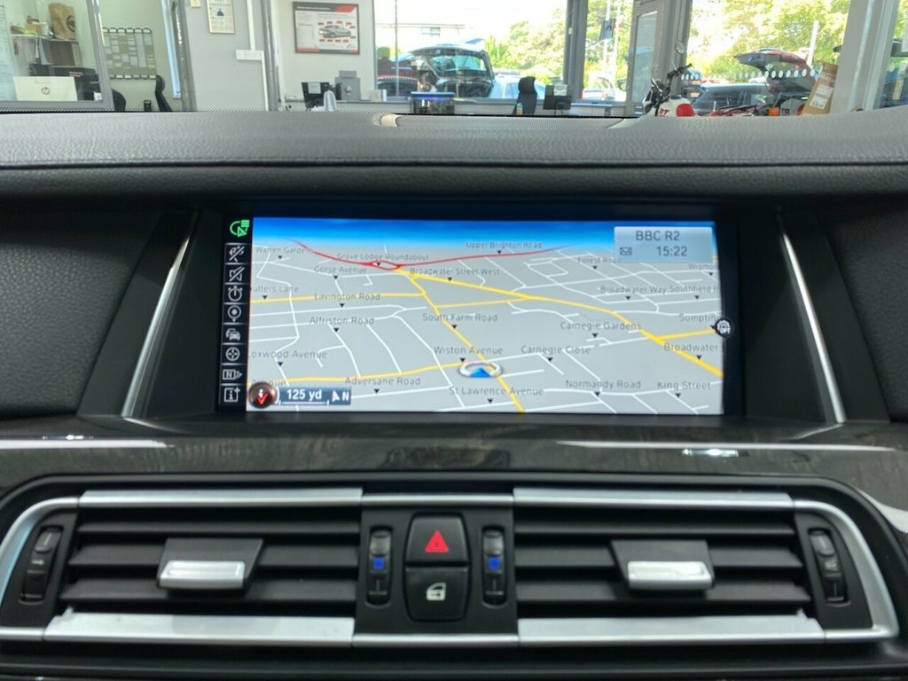 BMW 7 Series Se Black #23