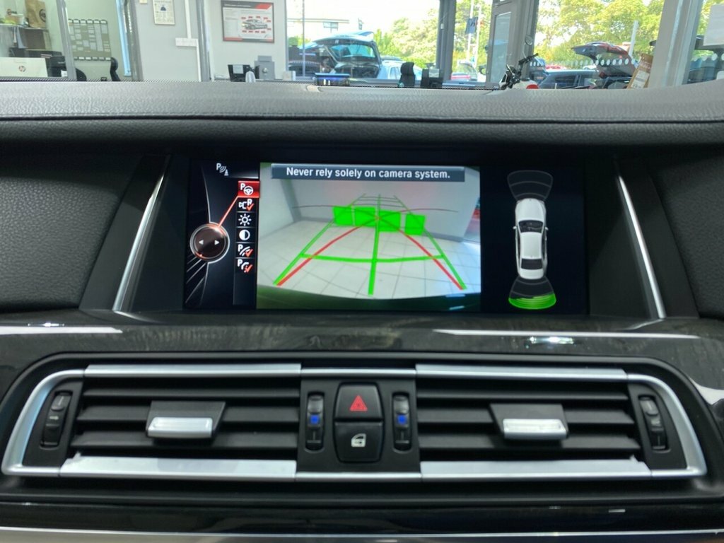 BMW 7 Series Se Black #25
