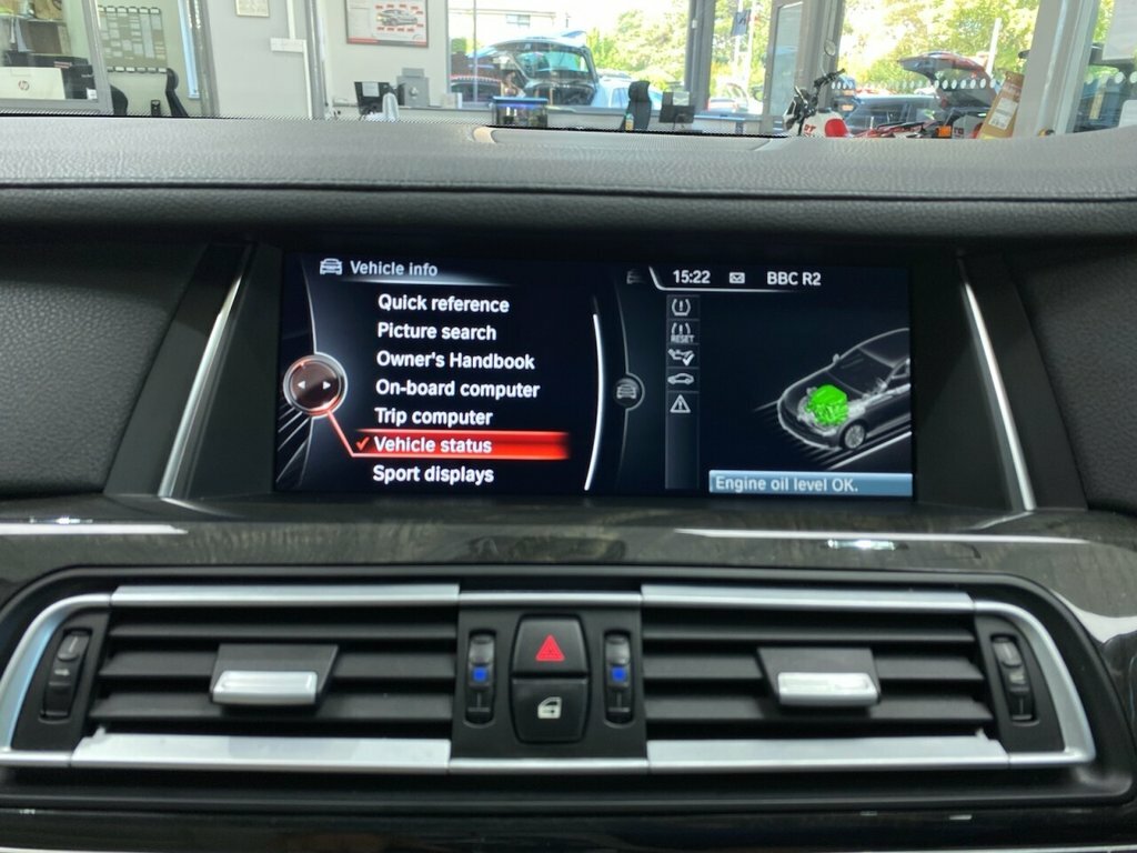 BMW 7 Series Se Black #24