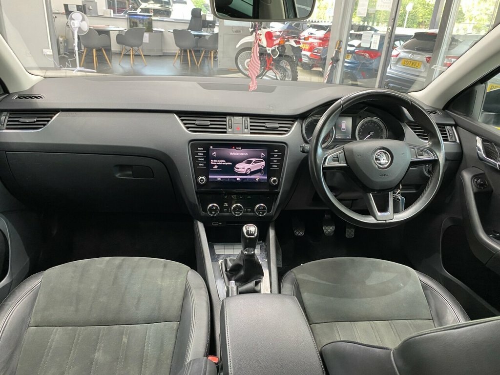 Skoda Octavia 2L Se L WT19WHW Grey #2