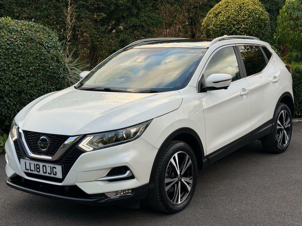 Nissan Qashqai 1.5 Dci N-connecta Euro 6 S S White