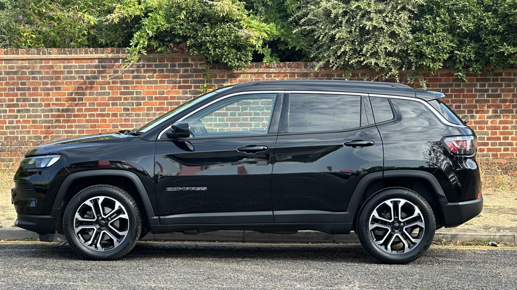 Jeep Compass 1.5 T4 E-torque Hybrid Limited Dct Black #5