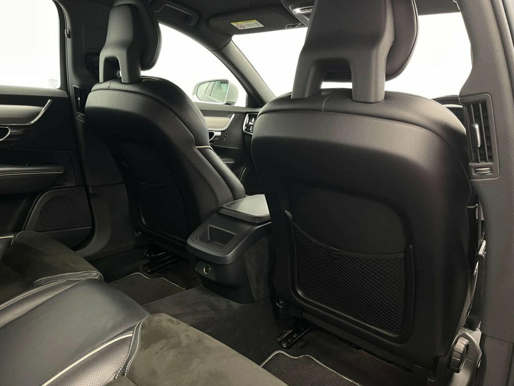 Volvo S90 D4 R-design Silver #21