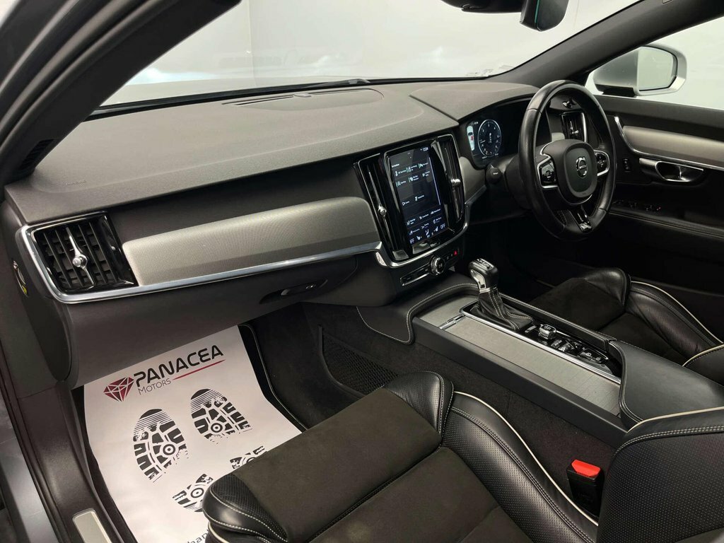 Volvo S90 D4 R-design Silver #31
