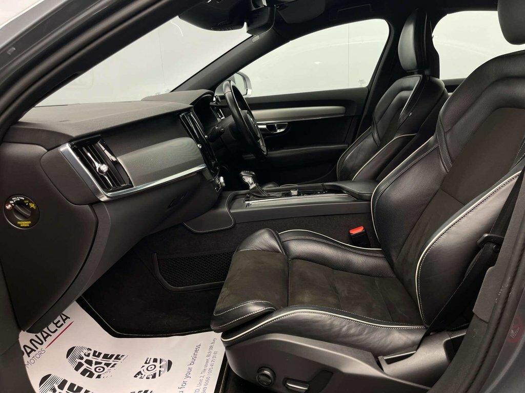 Volvo S90 D4 R-design Silver #32