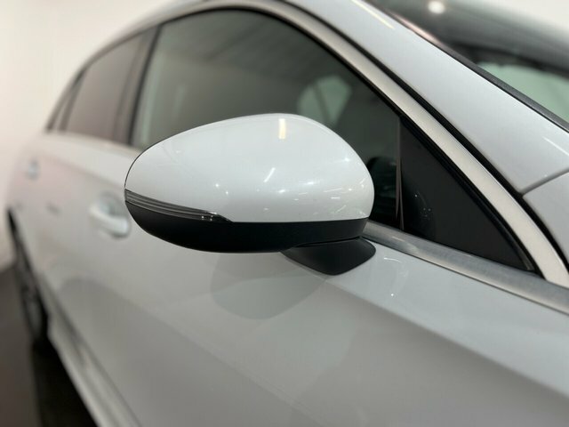 Mercedes-Benz A Class 1.3 A180 Amg Line Executive Hatchback White #6
