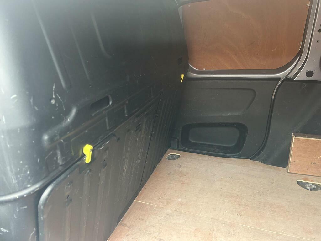 Citroen Berlingo Panel Van White #7