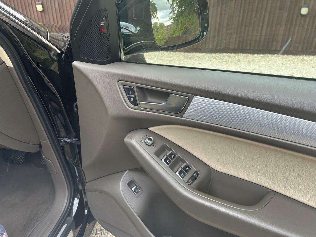 Audi Q5 S Line Plus White #22