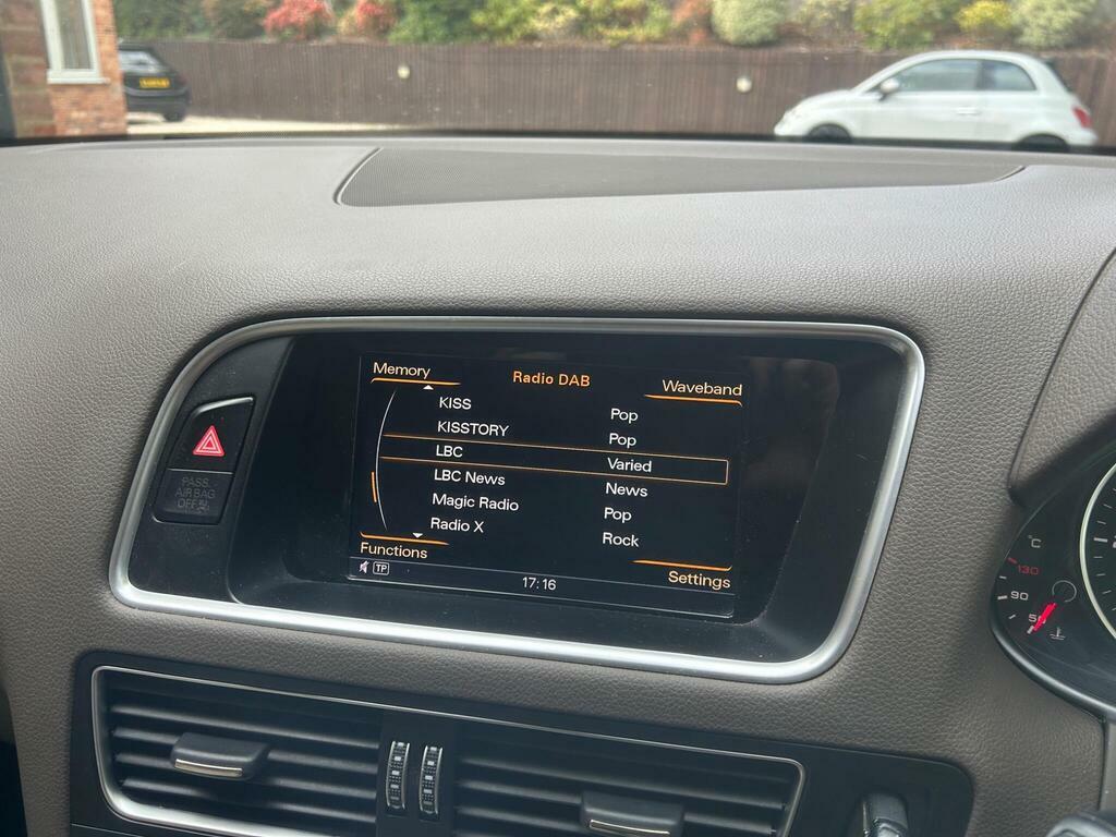 Audi Q5 S Line Plus White #28