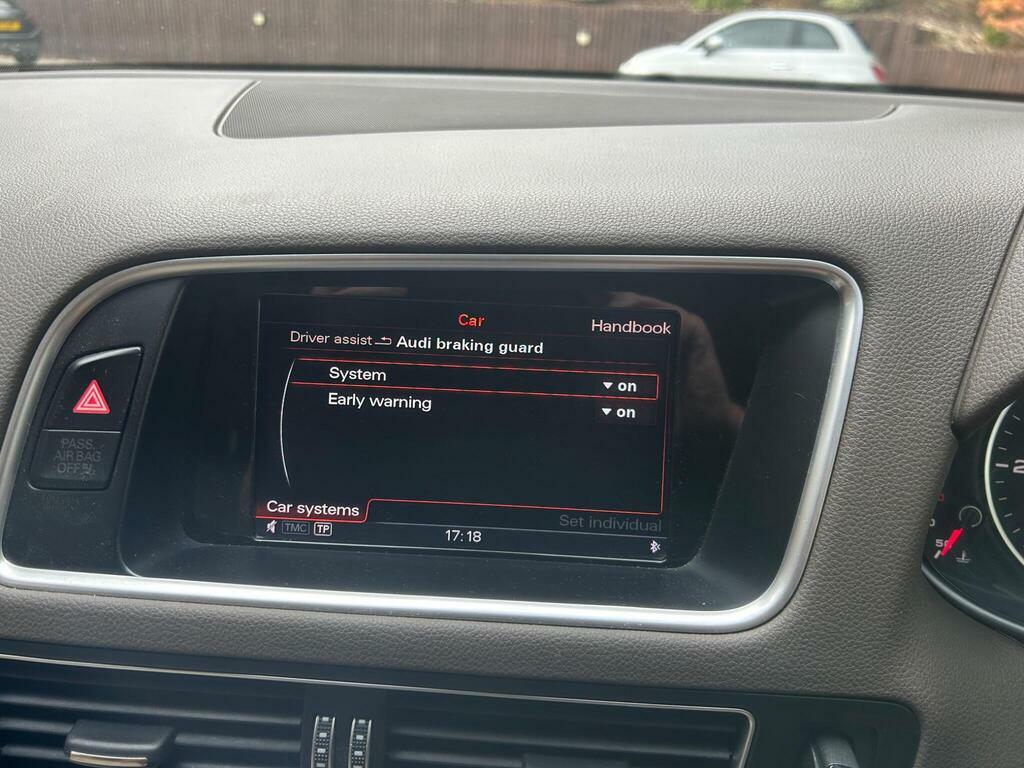 Audi Q5 S Line Plus White #40