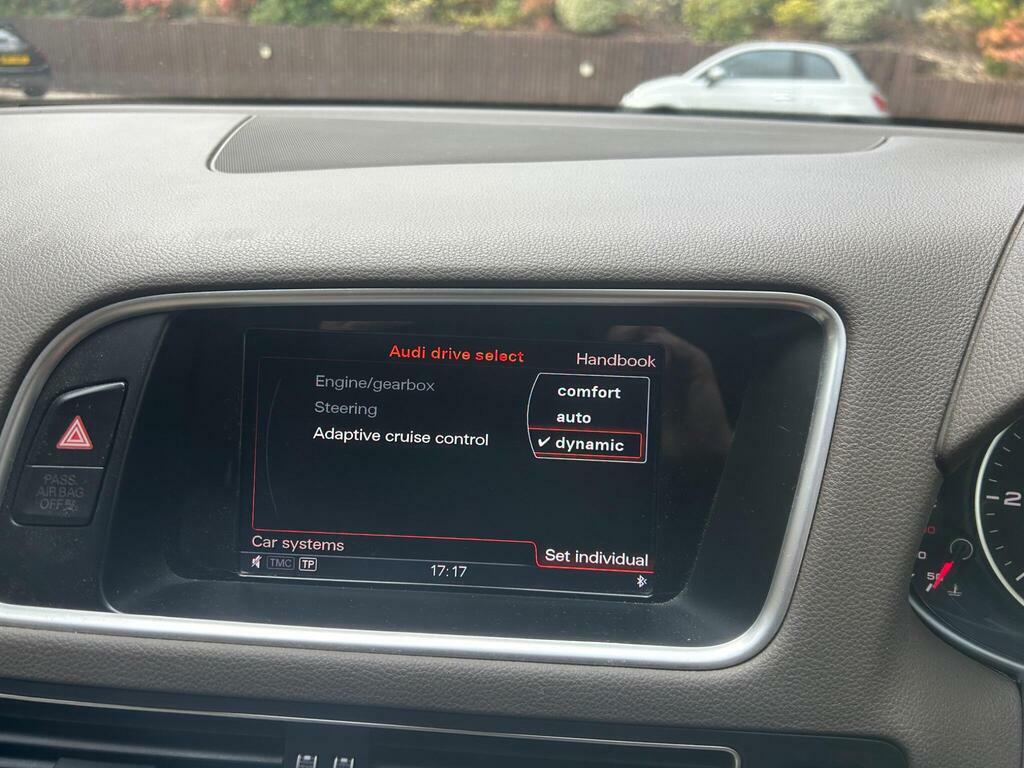 Audi Q5 S Line Plus White #36