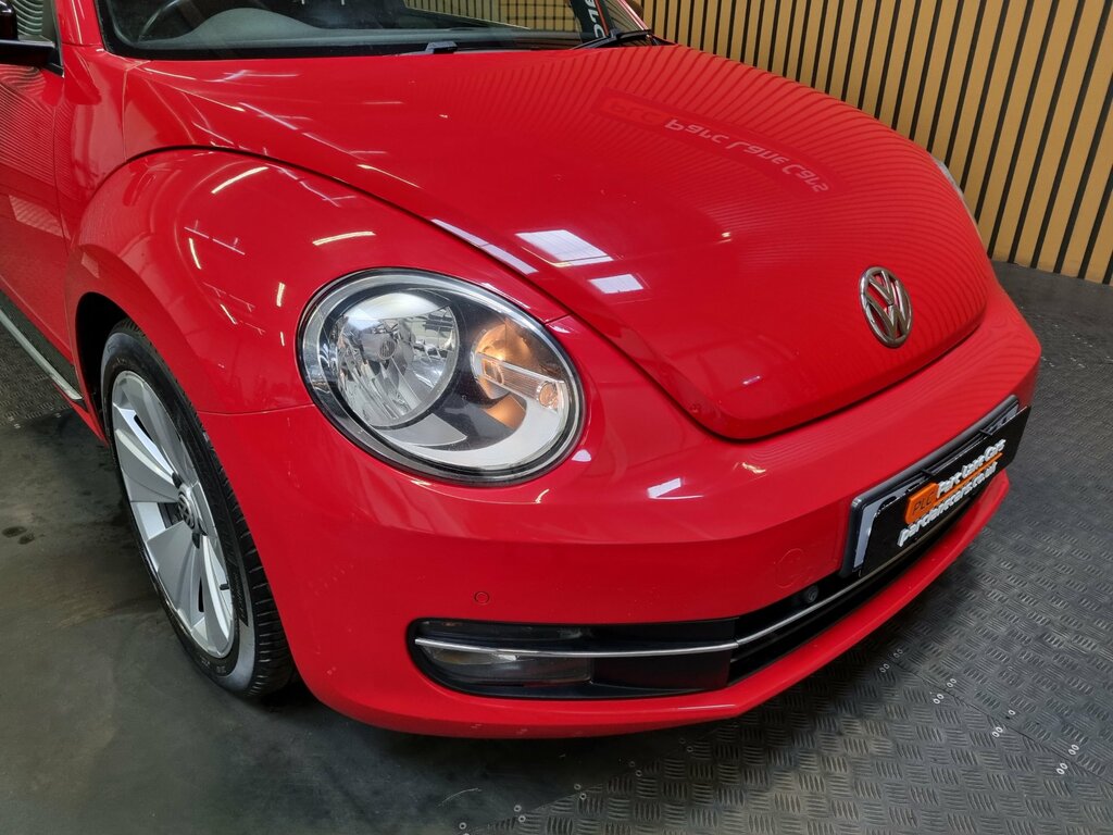 Volkswagen Beetle Vw Beetle 2.0 Tdi Sport Red