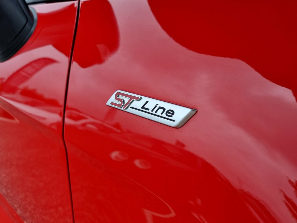 Ford Ecosport 1.0T Ecoboost Gpf St-line Suv Eu Red