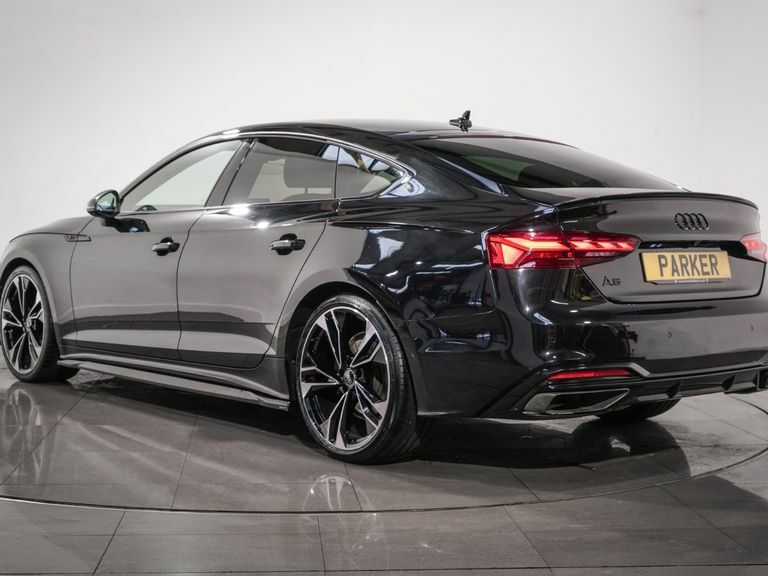 Audi A5 35 Tfsi Black Edition S Tronic YC73NHE Black #4