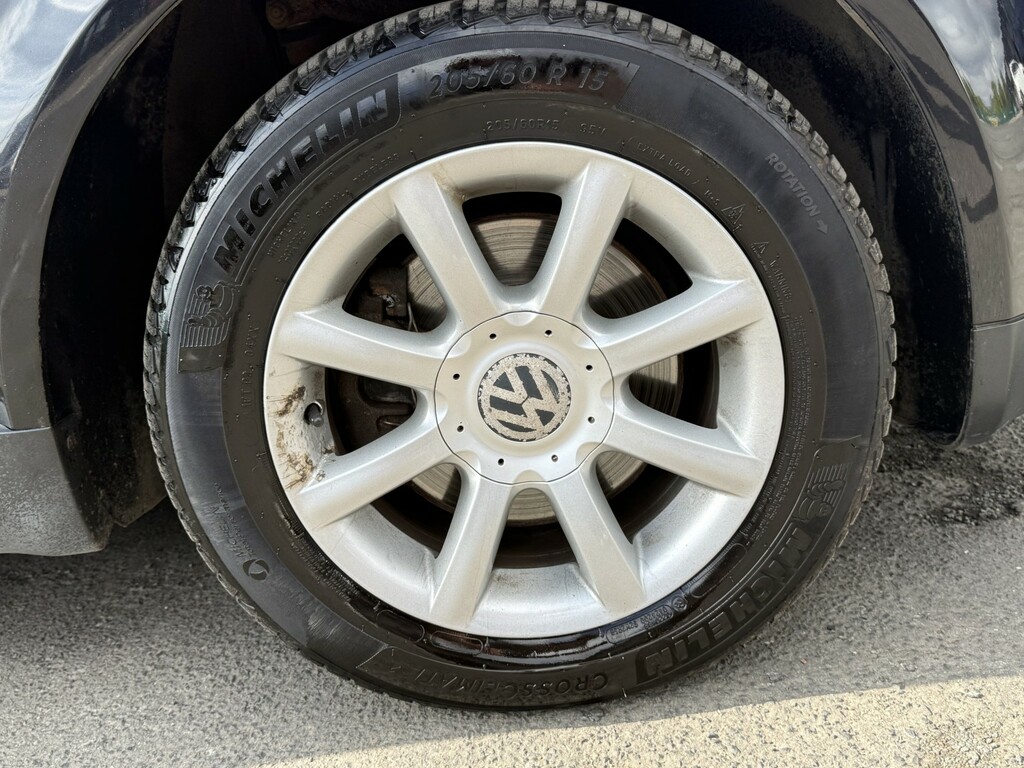 Volkswagen Passat 1.9 Tdi Pd Highline Black #5