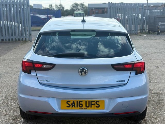 Vauxhall Astra Hatchback SA16UFS Silver #4