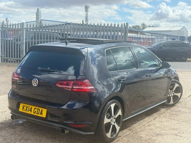 Volkswagen Golf Hatchback KX14GDA #3