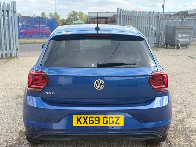 Volkswagen Polo Hatchback KX69GGZ #4
