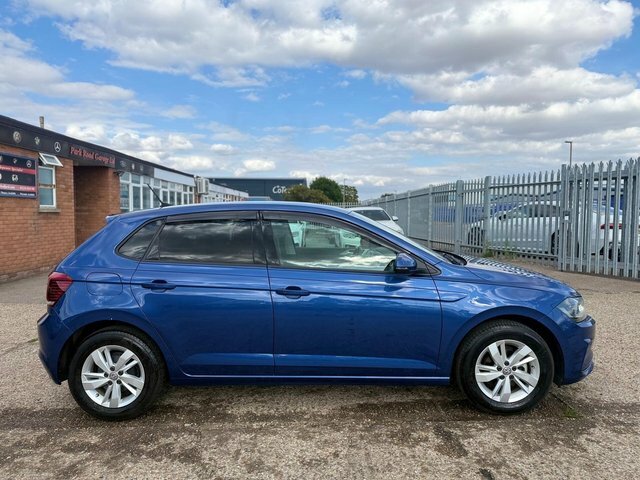 Volkswagen Polo Hatchback KX69GGZ #2