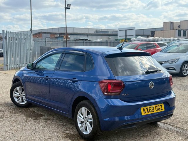 Volkswagen Polo Hatchback KX69GGZ #5
