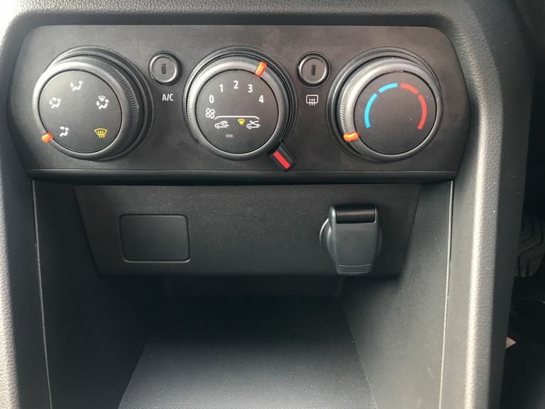 Dacia Sandero 1.0 Tce Expression Grey #21