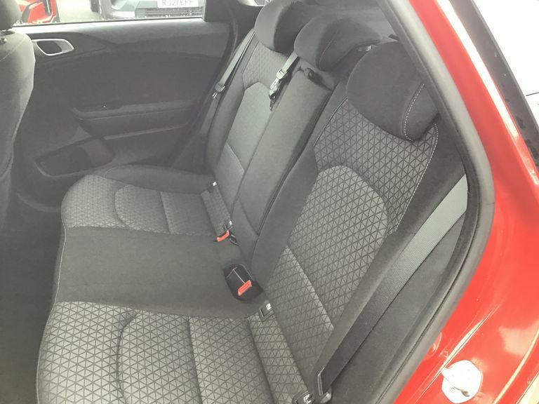Kia Ceed 1.0T Gdi Isg 2  #9