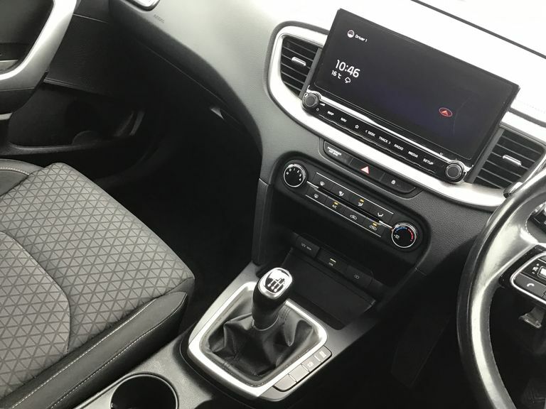 Kia Ceed 1.0T Gdi Isg 2  #12