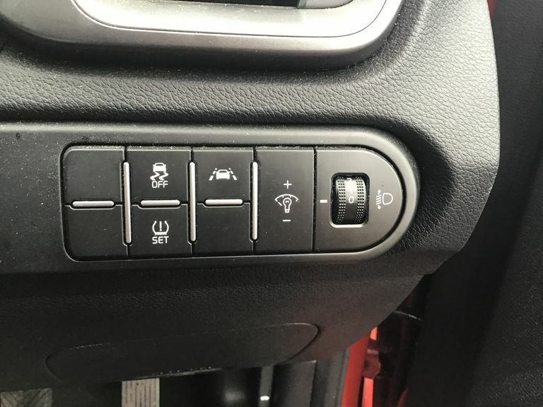 Kia Ceed 1.0T Gdi Isg 2  #14