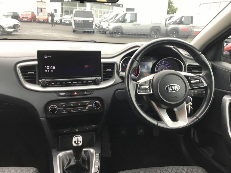 Kia Ceed 1.0T Gdi Isg 2  #10