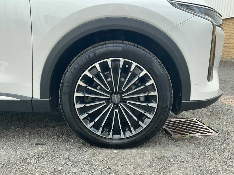 Omoda 9 Noble Phev Grey #4
