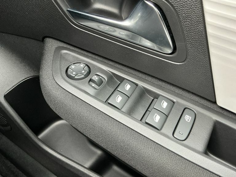 Citroen C4 Max White #21