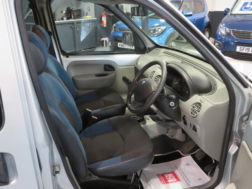 Renault Kangoo Expression Dci 5-Door Grey #11