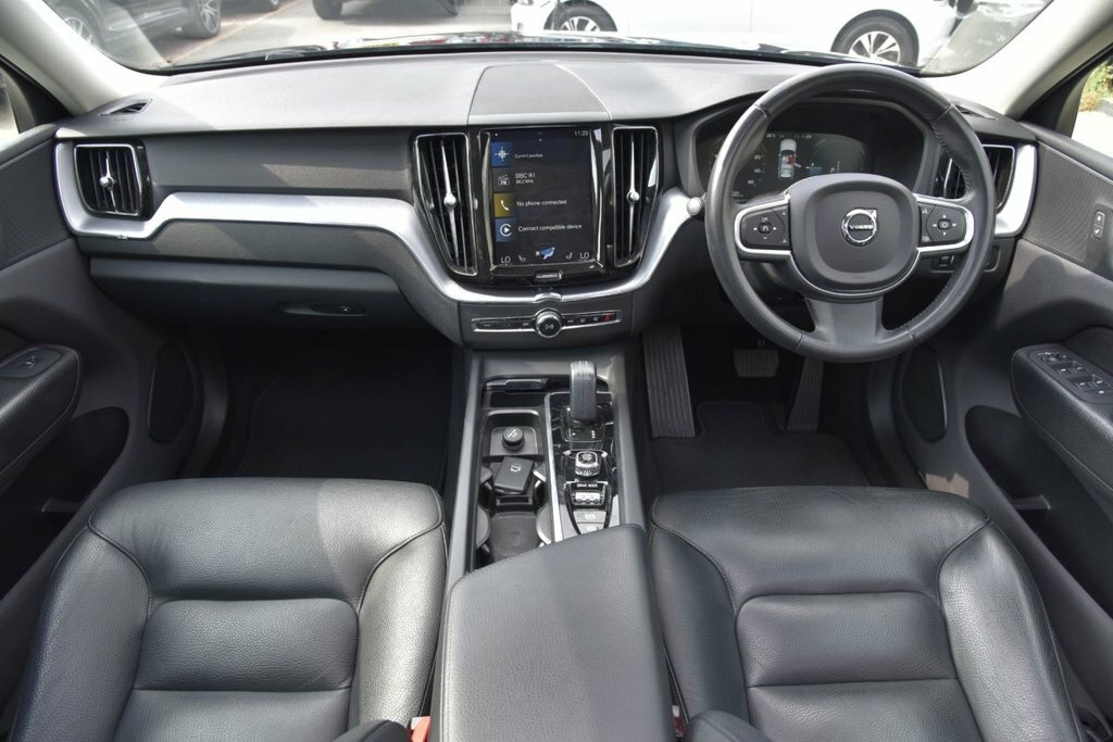 Volvo XC60 2L Inscription Expression YY70NHV Black #2