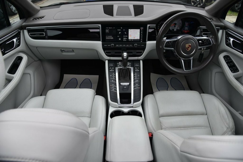 Porsche Macan 3L S GX19URU Grey #2