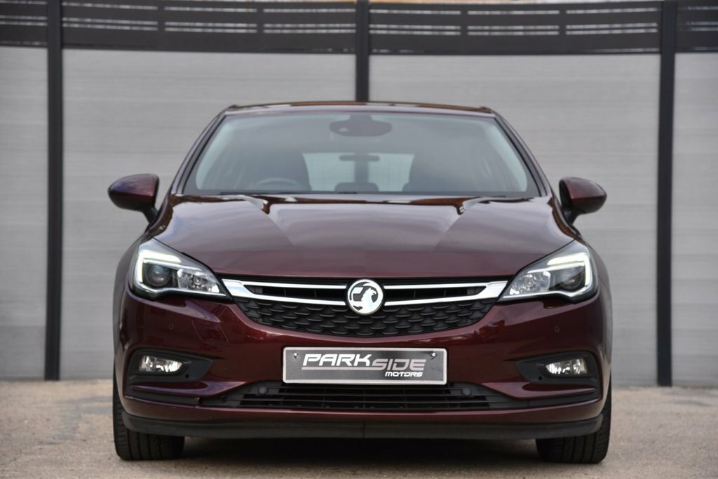 Vauxhall Astra 1.4L Sri Red #4