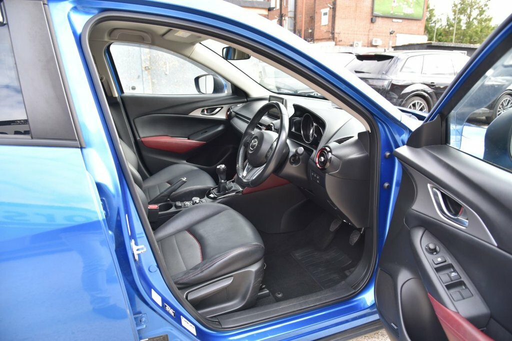 Mazda CX-3  White #18