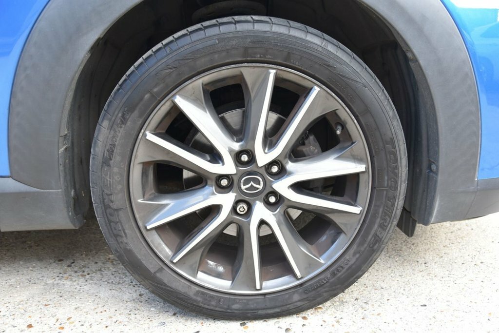 Mazda CX-3  White #59