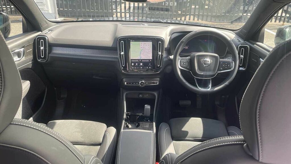 Volvo EX40 Black Edition Ultra, Single Motor Extended Range, Blue #5
