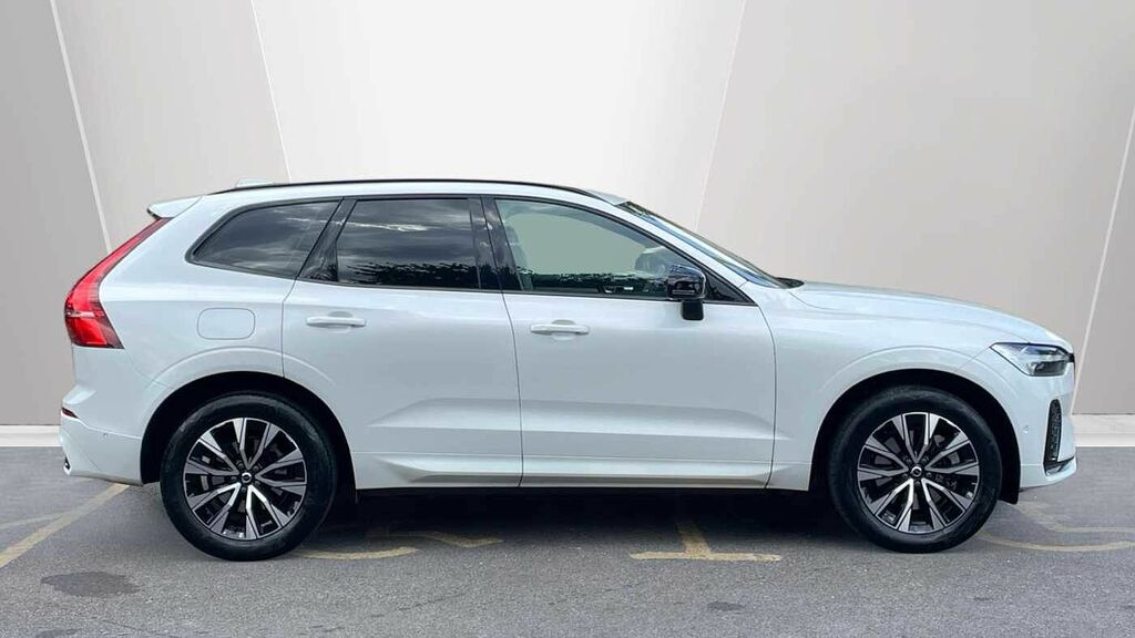 Volvo XC60 2.0 B4d Plus Dark Awd Geartronic White #3