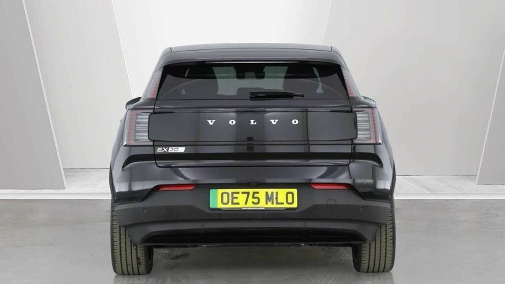 Volvo EX30 Twin Motor Performance Ultra Black #4