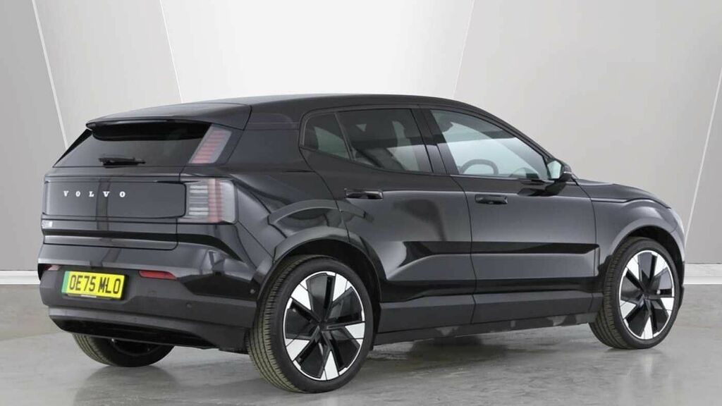 Volvo EX30 Twin Motor Performance Ultra Black #3