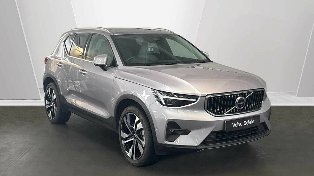 Volvo XC40 Ultra, B4 Mild Hybrid, Bright Silver