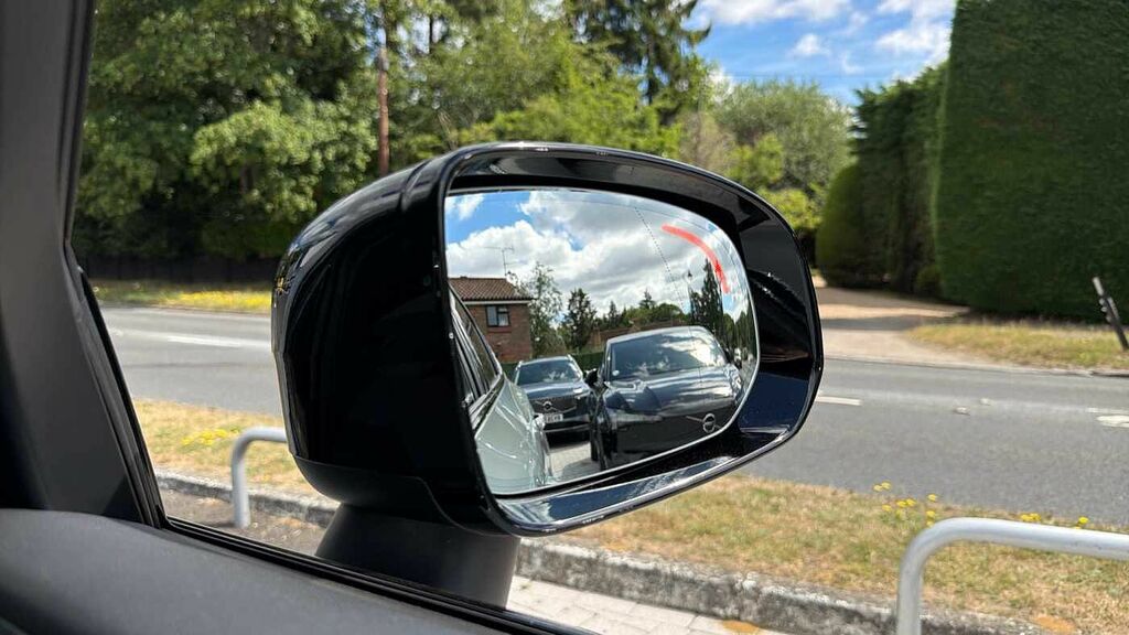 Volvo XC60 Plus Blue #31