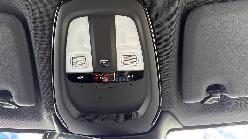 Volvo XC60 Plus Blue #28