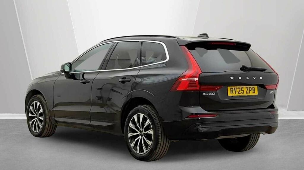 Volvo XC60 2.0 B5p Core Awd Geartronic Black #3