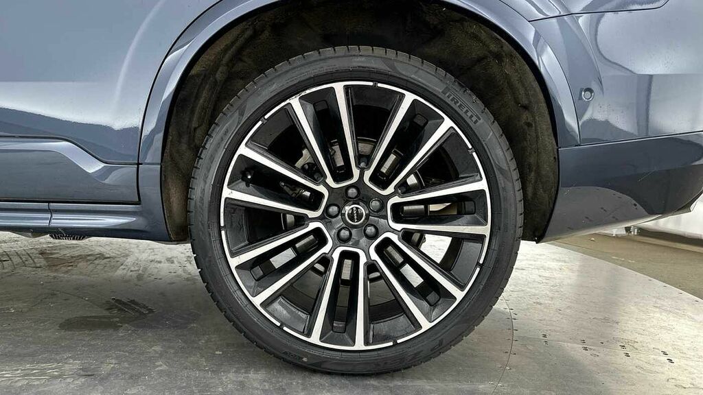 Volvo XC90 Plus Pro Blue #16
