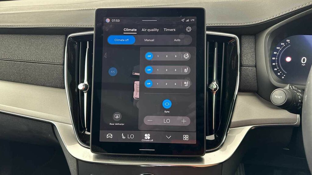 Volvo XC90 Plus Pro Blue #20