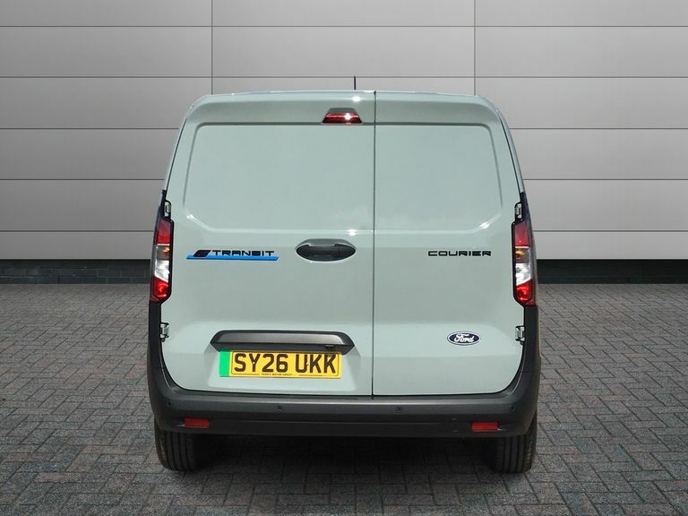 Ford Transit Courier 1.5 Ecoblue Limited Van #8