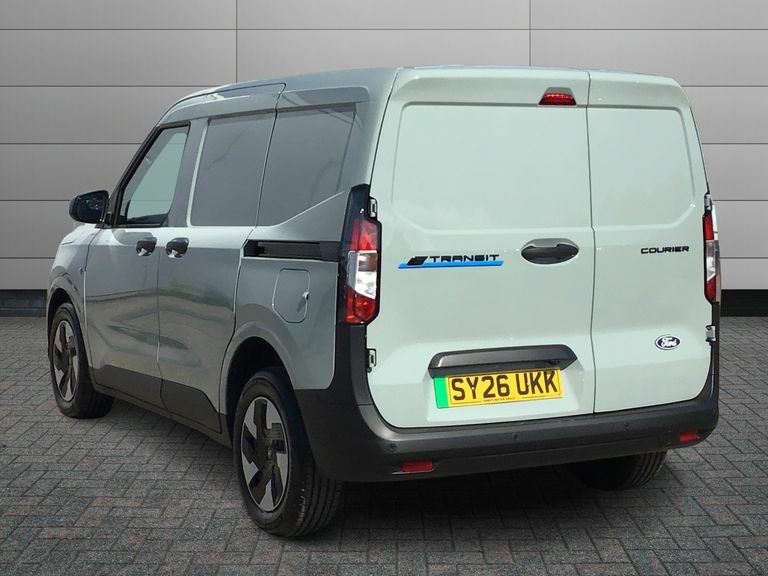 Ford Transit Courier Trend Van 43Kwh Drive 136Ps Fwd 1 Speed A Grey #2